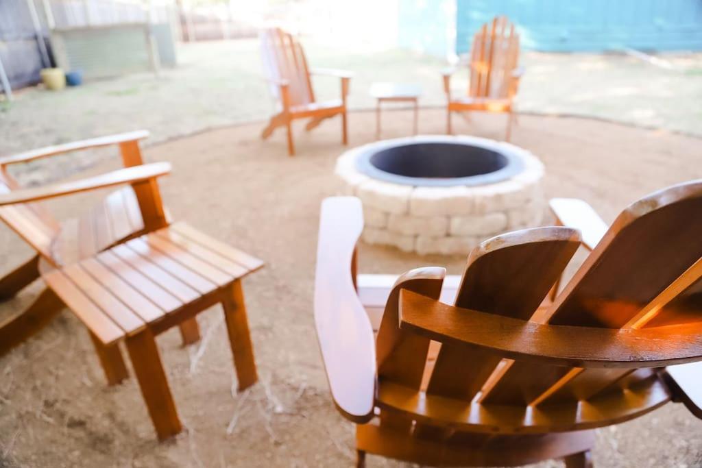 The Little Getaway-Sleeps 4, Firepit, Pet Friendly Villa Pottsboro Eksteriør bilde